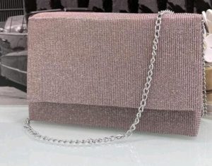 Bolsa Feminina de Festa com Brilho e Corrente